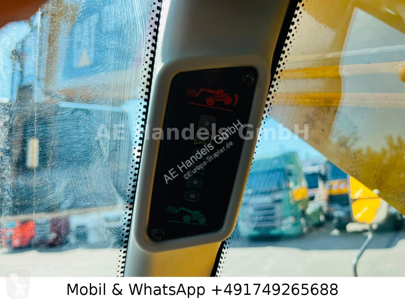 رافعة شوكية تلسكوبية Caterpillar TH408D...