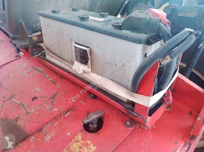 Teleskopisk truck Manitou MLT 845