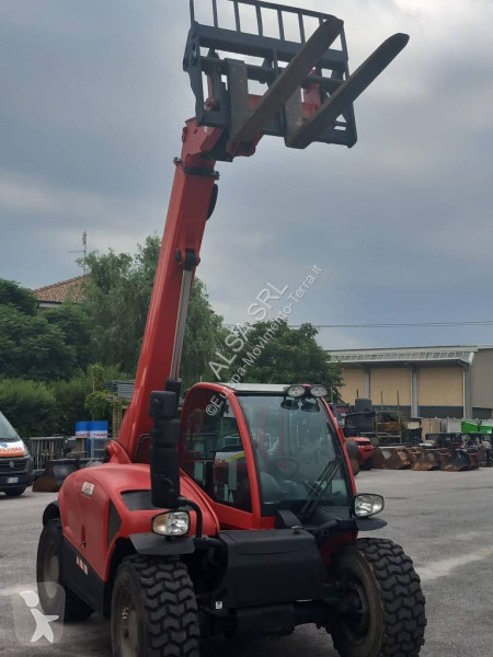 Teleskopický manipulátor Manitou MT 625