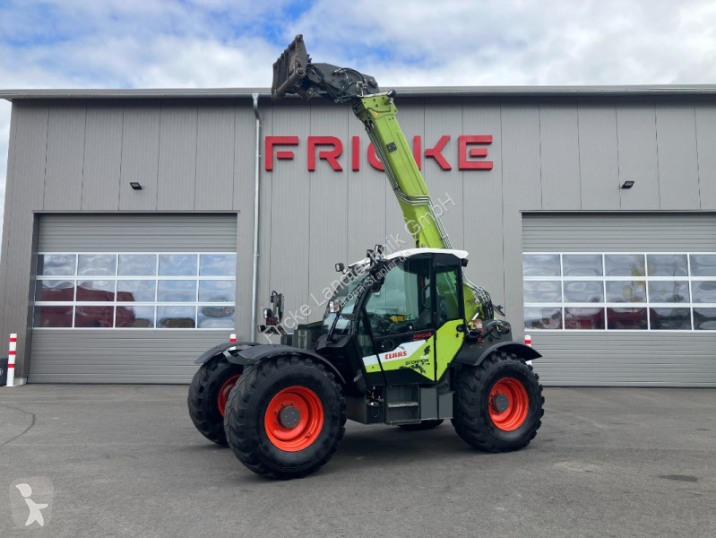 رافعة شوكية تلسكوبية Claas 741 Varipower