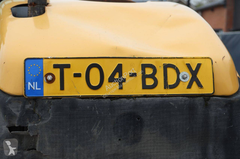 Телескопичен товарач New Holland LM 410