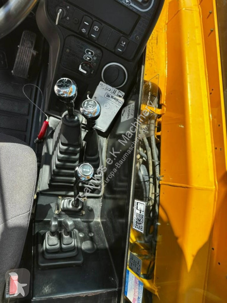 Carretilla telescópica JCB HiViz...