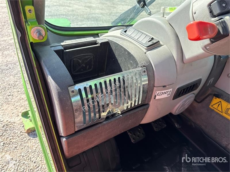 Încărcător telescopic Merlo P40.17