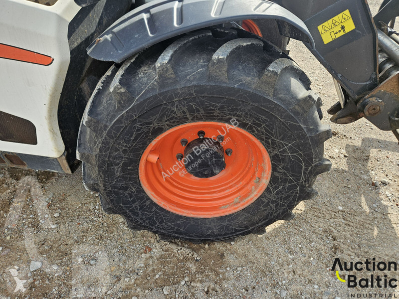 Încărcător telescopic Bobcat TL38 70X