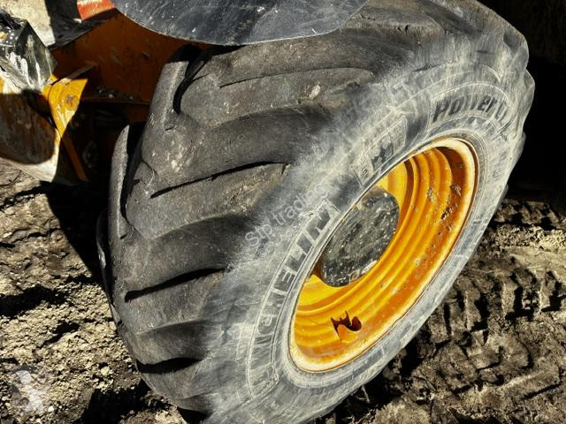 Chariot télescopique JCB