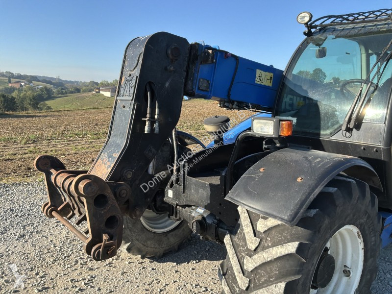 Teleskopický vozík New Holland LM5060