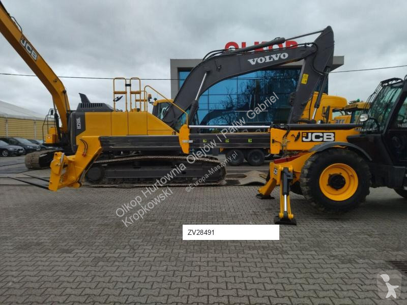 Încărcător telescopic JCB 540-140