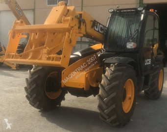Carretilla telescópica JCB