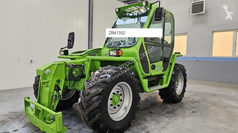 Încărcător telescopic Merlo P 34.7