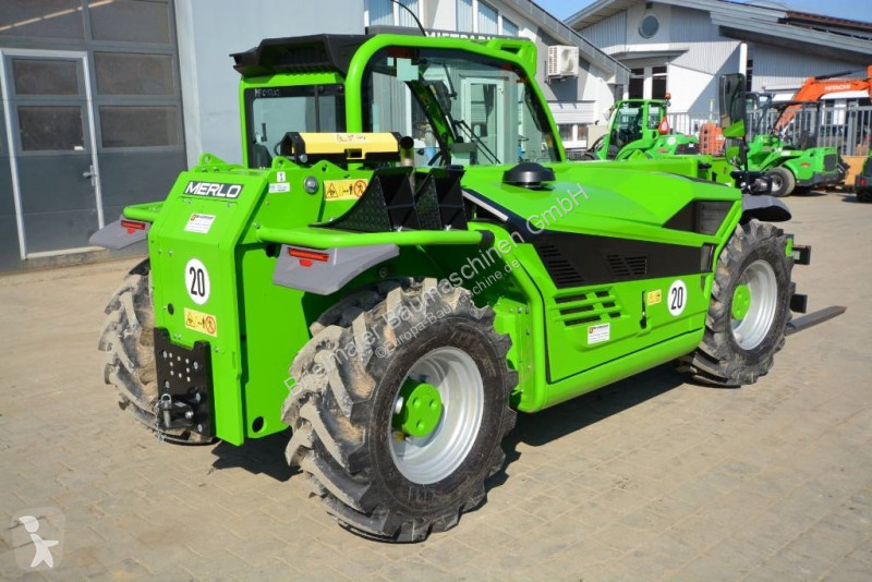Încărcător telescopic Merlo 30.7