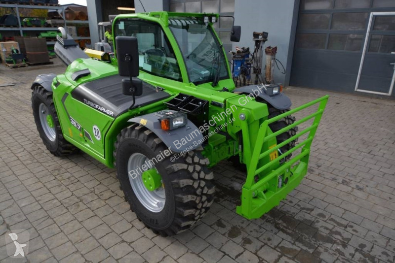 Încărcător telescopic Merlo TF 35.7-140