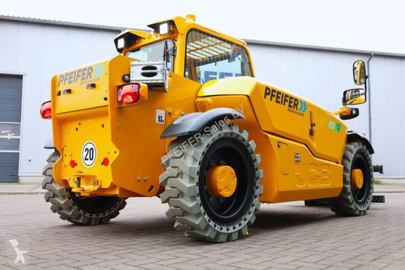 رافعة شوكية تلسكوبية JCB 525-60E Valid...