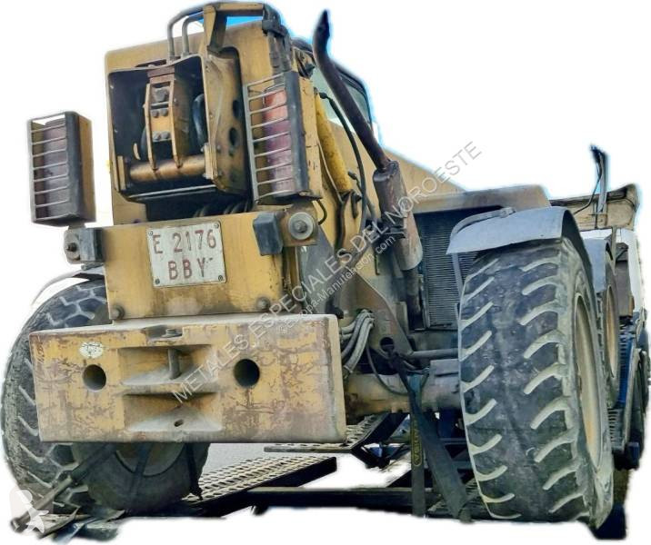 Chariot télescopique Caterpillar th63