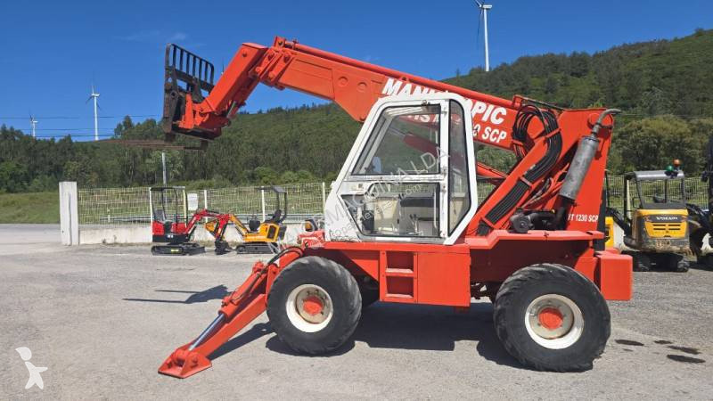 Încărcător telescopic Manitou MT 1230 SCP