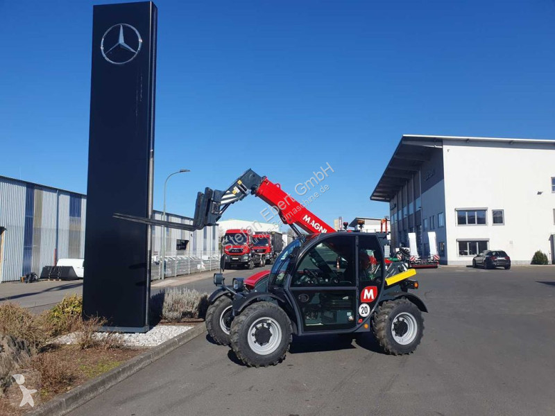 Încărcător telescopic Magni Magni TH 3.6-D5/D /...