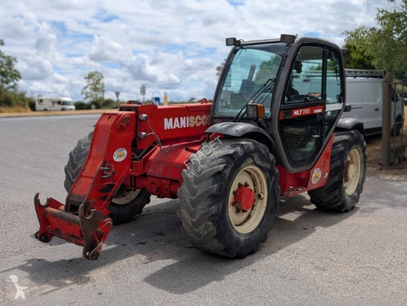 رافعة شوكية تلسكوبية Manitou MLT 730
