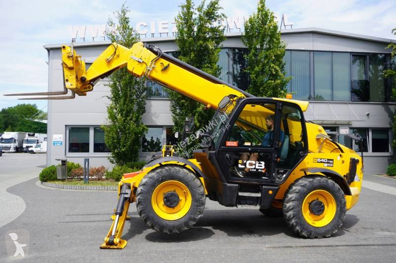 Încărcător telescopic JCB 14 m / 1800 MTH