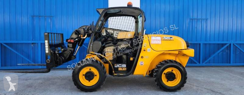 Chariot télescopique JCB