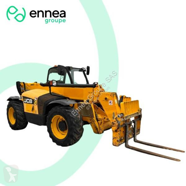 Chariot télescopique JCB
