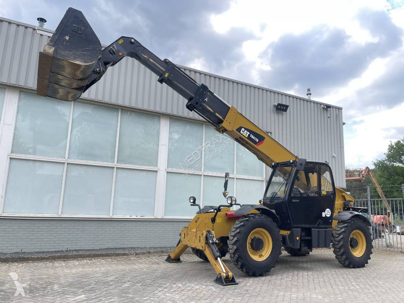 Chariot télescopique Caterpillar D 2020 CE