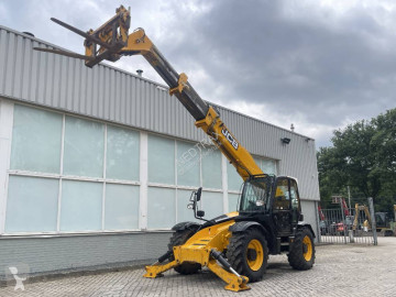 Carretilla telescópica JCB