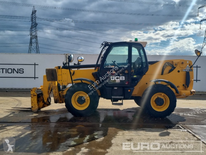 Teleskopický vozík JCB 540-170