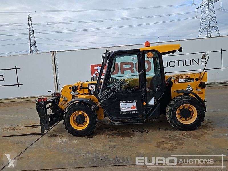 رافعة شوكية تلسكوبية JCB 525-60 Hi Viz