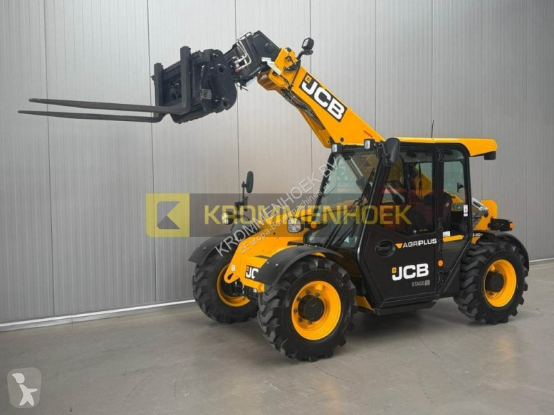 رافعة شوكية تلسكوبية JCB 525-60 Agri plus
