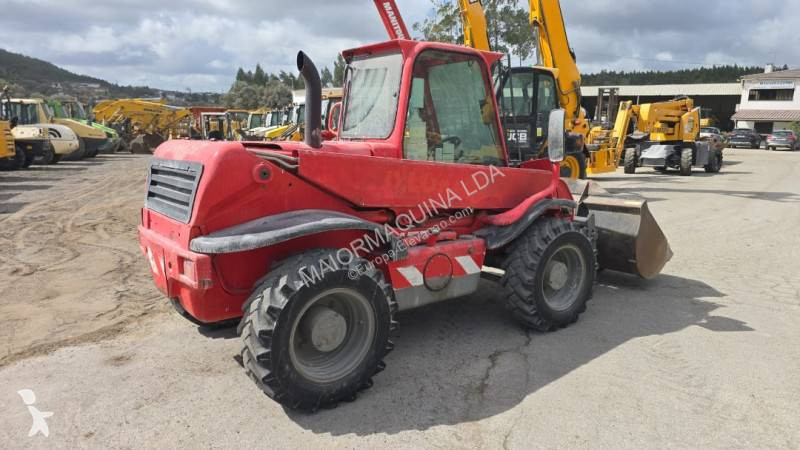 Chariot télescopique JCB