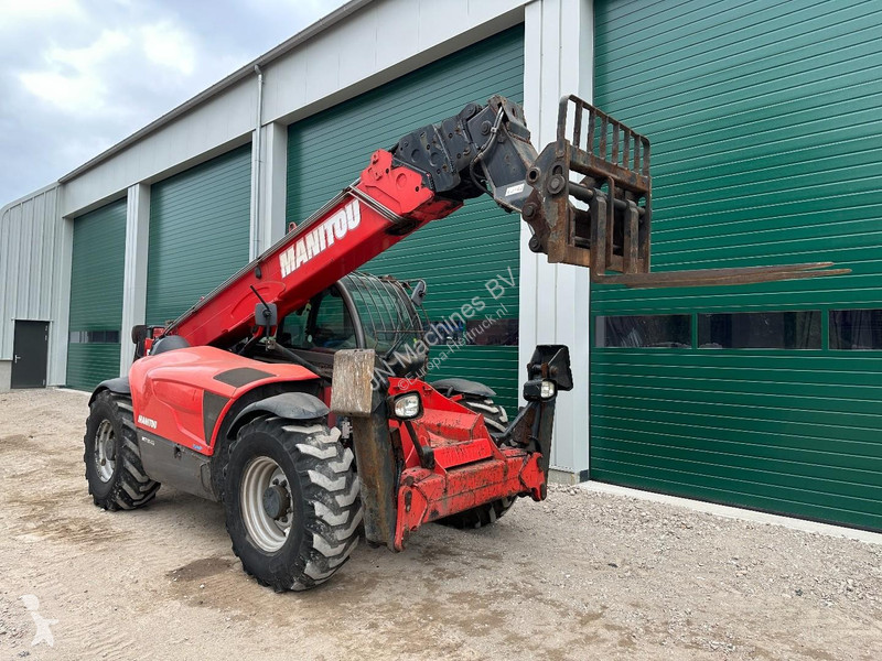 رافعة شوكية تلسكوبية Manitou