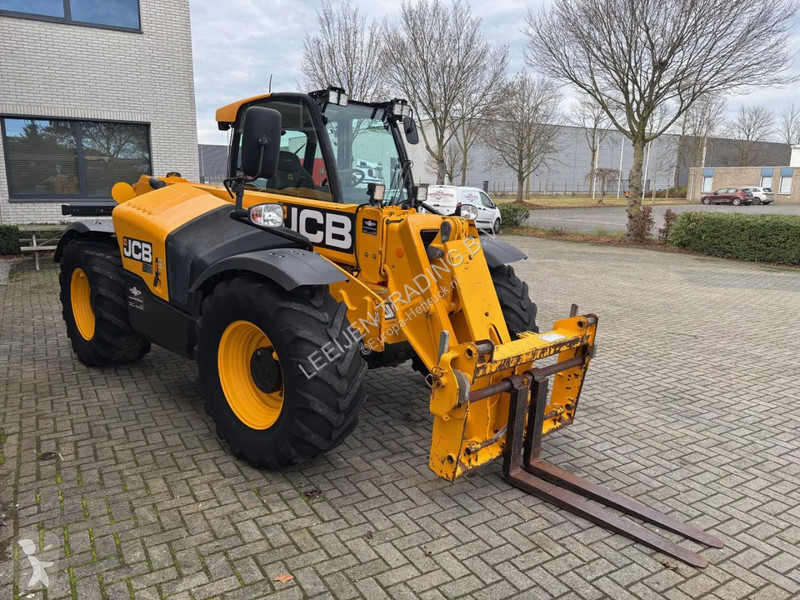 رافعة شوكية تلسكوبية JCB Agripro Telehandler,...