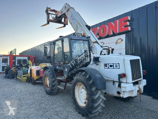 رافعة شوكية تلسكوبية JCB 528-70 à 18 500 € ht