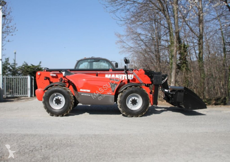 رافعة شوكية تلسكوبية Manitou 100P
