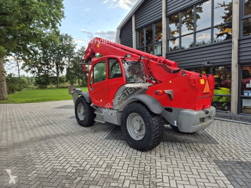 رافعة شوكية تلسكوبية Manitou