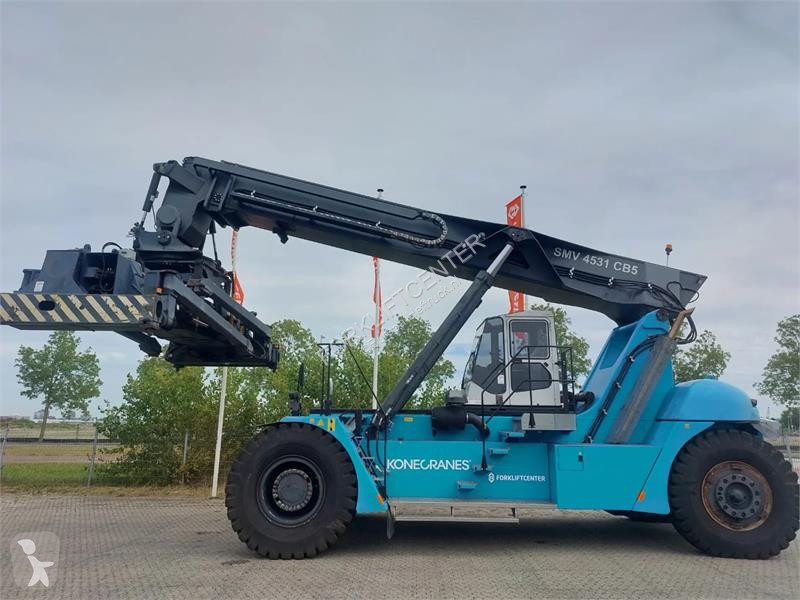 Телескопичен товарач Konecranes SMV 4531 CB5
