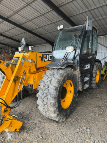 JCB telescopic handler