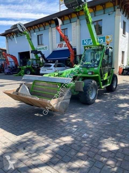 Teleskopisk truck Merlo P 38.13 PLUS