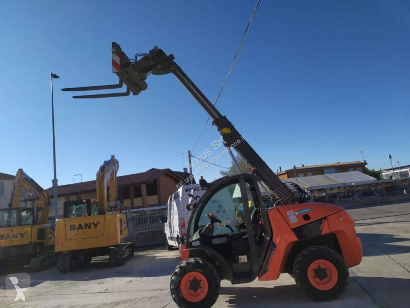 Teleskoplastare Ausa