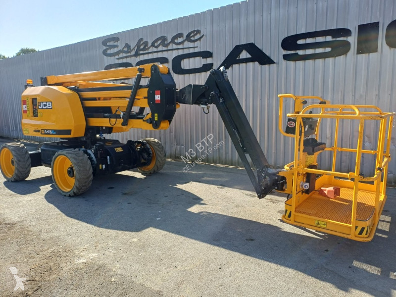 Plataforma elevadora JCB  A45EH