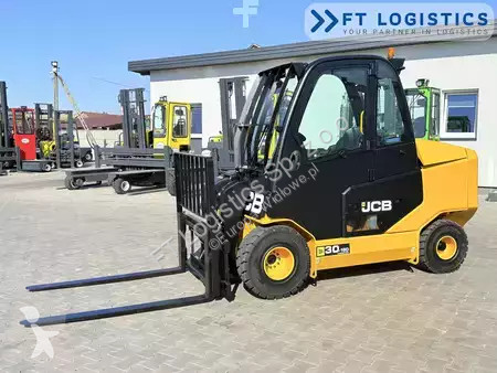 Teleskopický manipulátor JCB