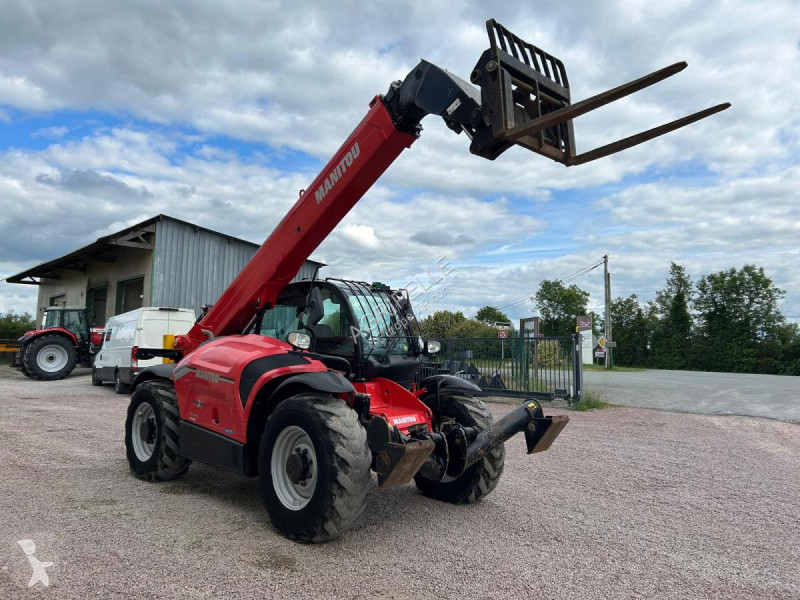 Teleskopický manipulátor Manitou  MT1335