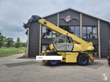 رافعة شوكية تلسكوبية دوارة Manitou