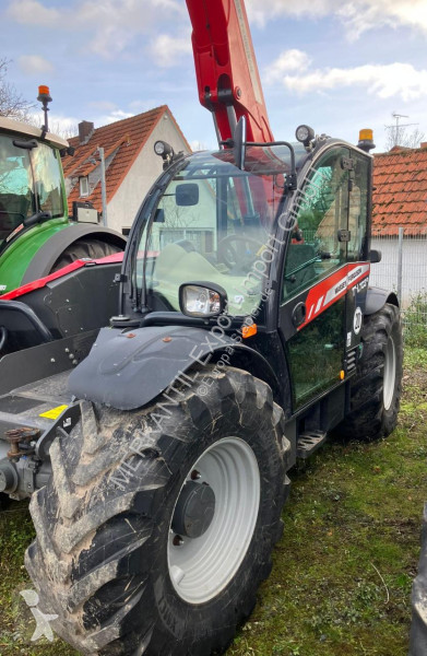 رافعة شوكية تلسكوبية Massey Ferguson  TH 70.38