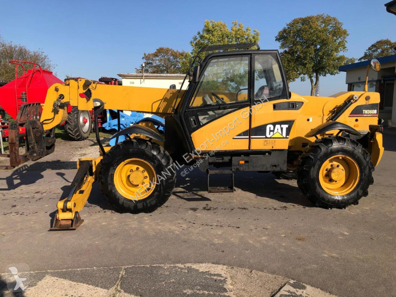 Телескопический погрузчик Caterpillar 360B 13m...