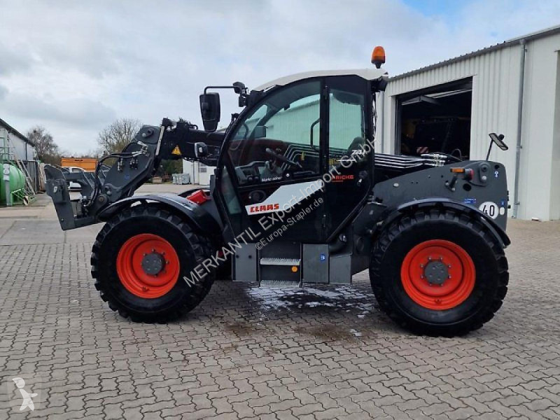 Телескопический погрузчик Claas 741