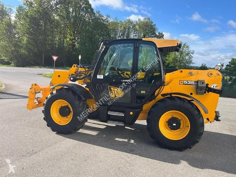 رافعة شوكية تلسكوبية JCB Agri Super Teleskoplader