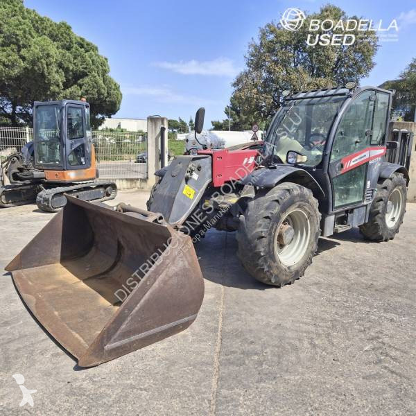 رافعة شوكية تلسكوبية Massey Ferguson 9407S