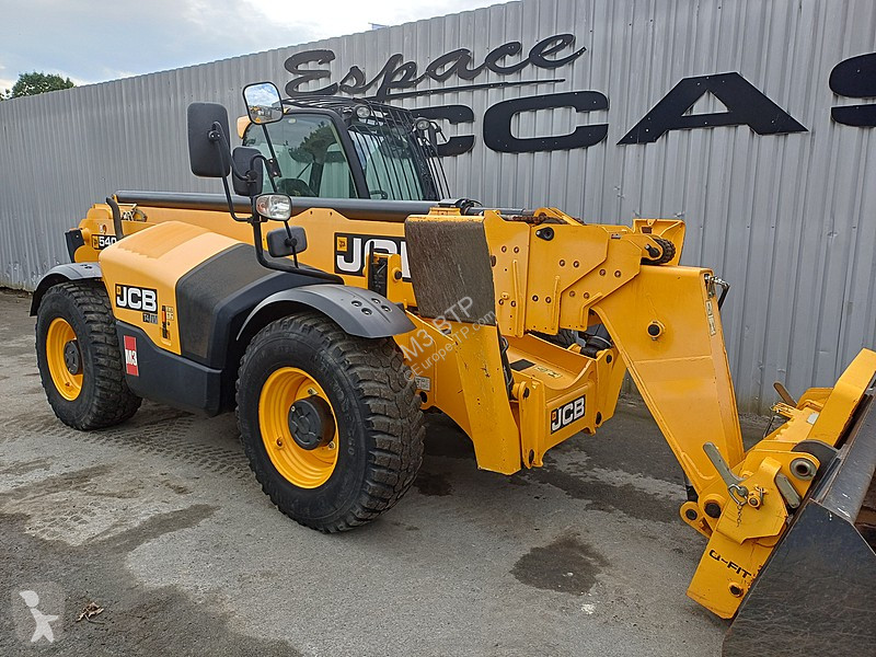 رافعة شوكية تلسكوبية JCB  540-180CORRT4F