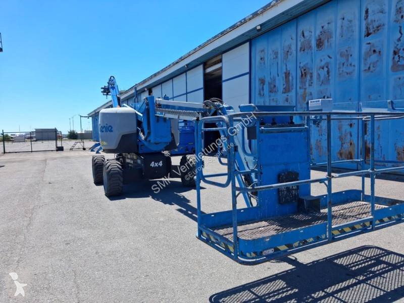 Plataforma elevadora Genie Z62/40 4WD / 12-9989