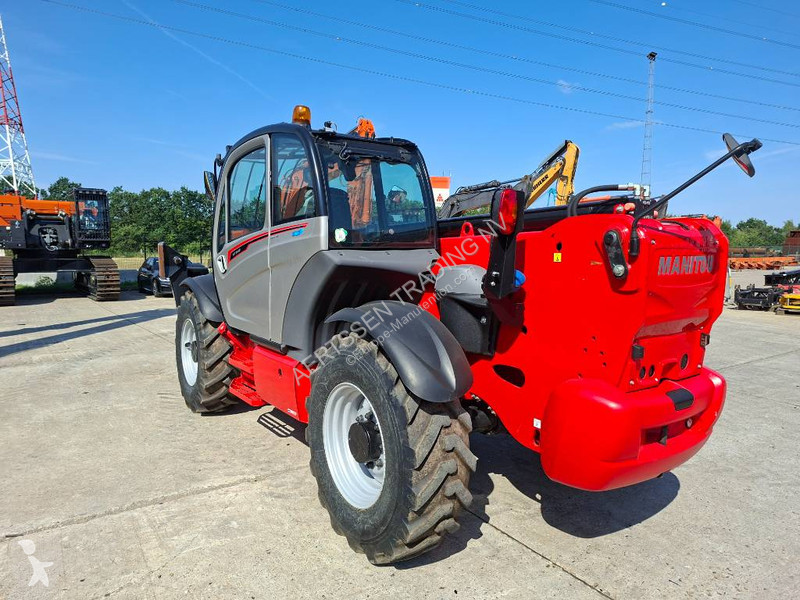 رافعة شوكية تلسكوبية Manitou